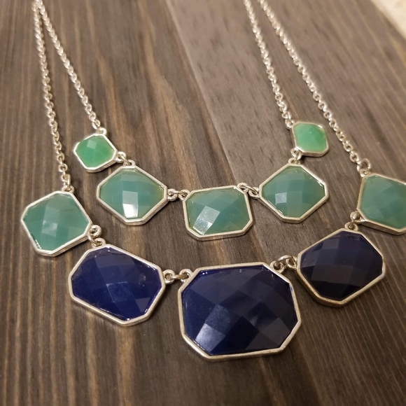 3/$30 Teal and Blue statement necklace - Picture 2 of 3